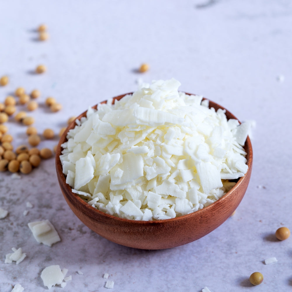 Soy, Coconut, or Paraffin Candle Wax? What's the Difference?
